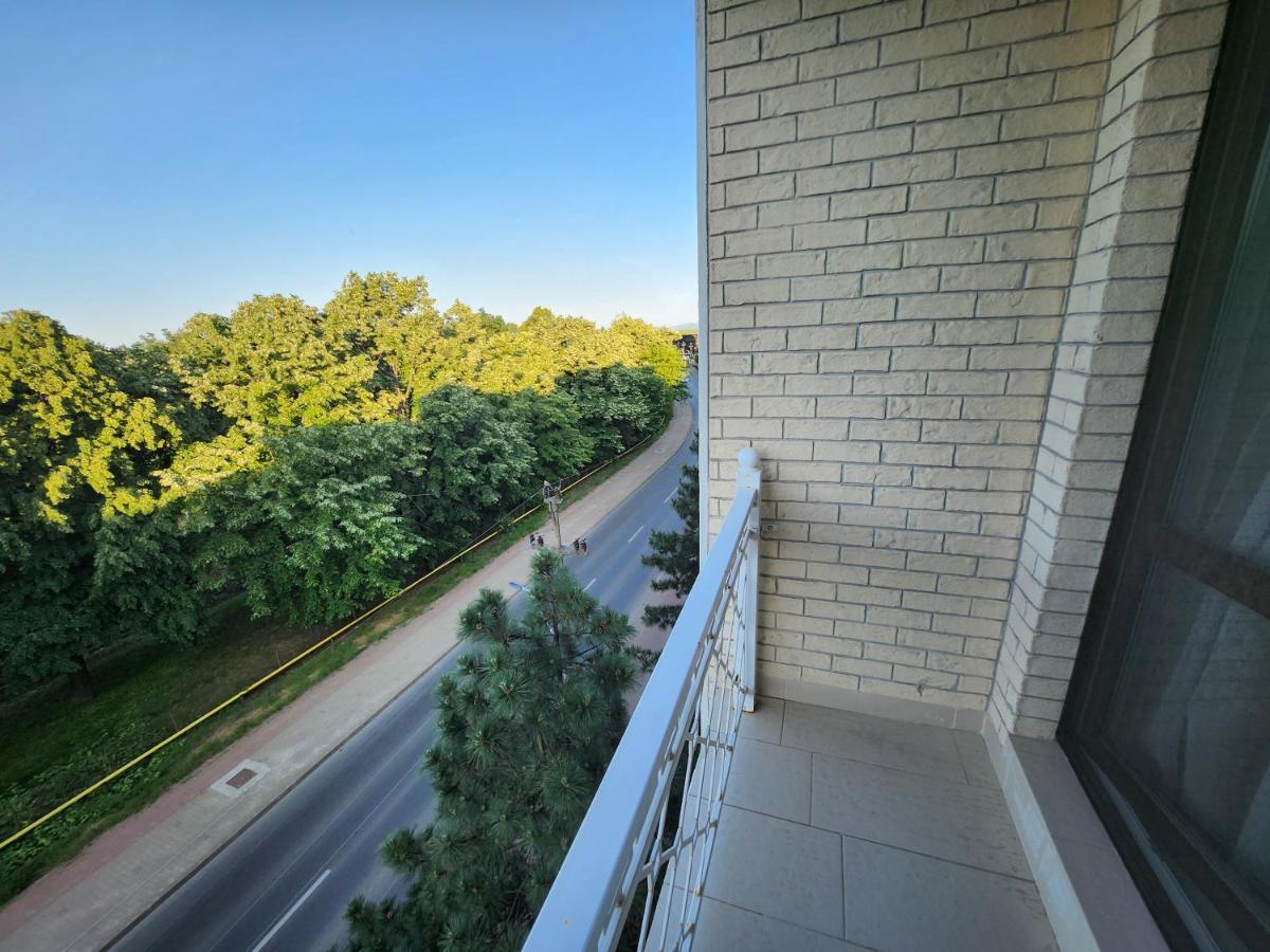 Sunrise New Copou Apartments Iasi Exterior foto